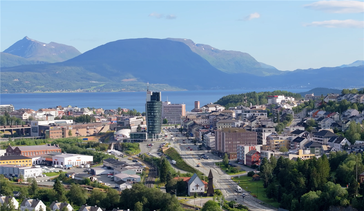 Narvik oversiktsbilde - Klikk for stort bilde